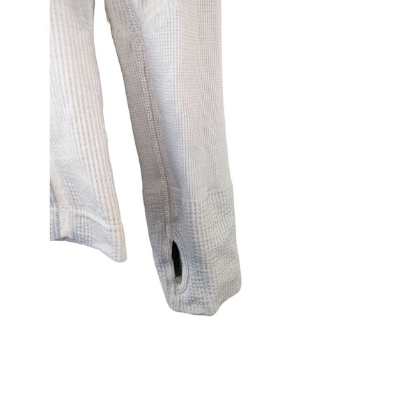 Athleta Small Light Grey Long Sleeve Athletic Shirt - Picture 2 of 9